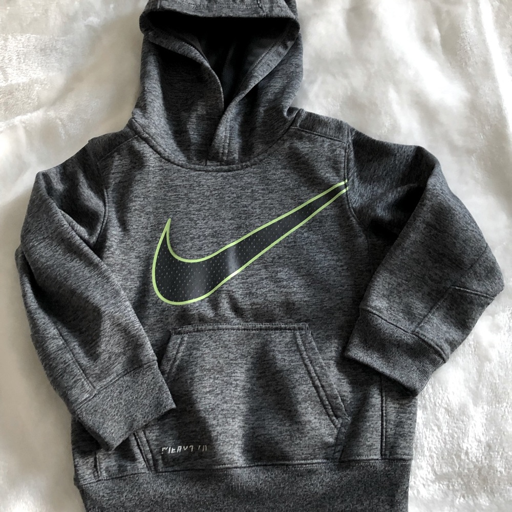Nike pullover